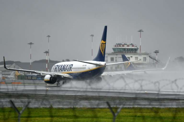 Ryanair lands a deal on working conditions with its Italian pilots