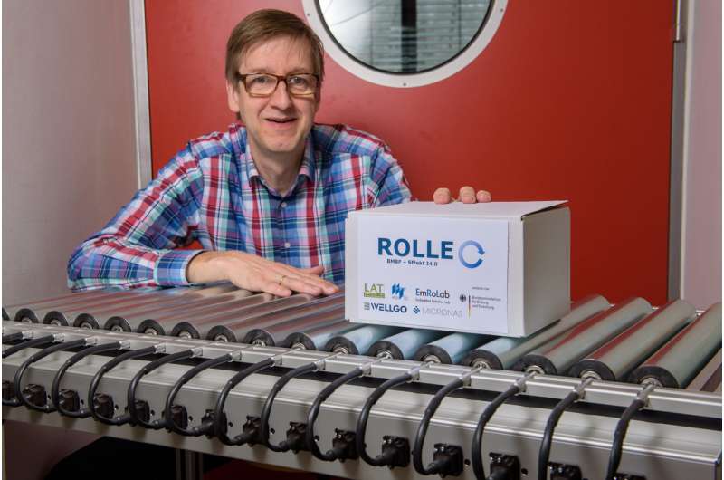 Smart conveyor rollers are helping to optimize parcel logistics operations