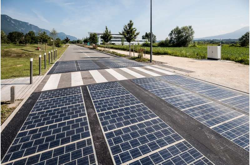 Solar panels replaced tarmac on a motorway -- here are the results