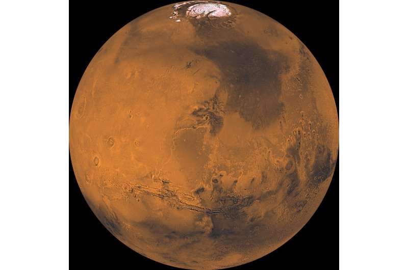 Sponges from Mars? Study suggests water on the red planet could support life