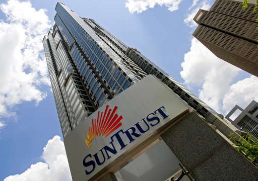 SunTrust warns 1.5 million clients of potential data theft