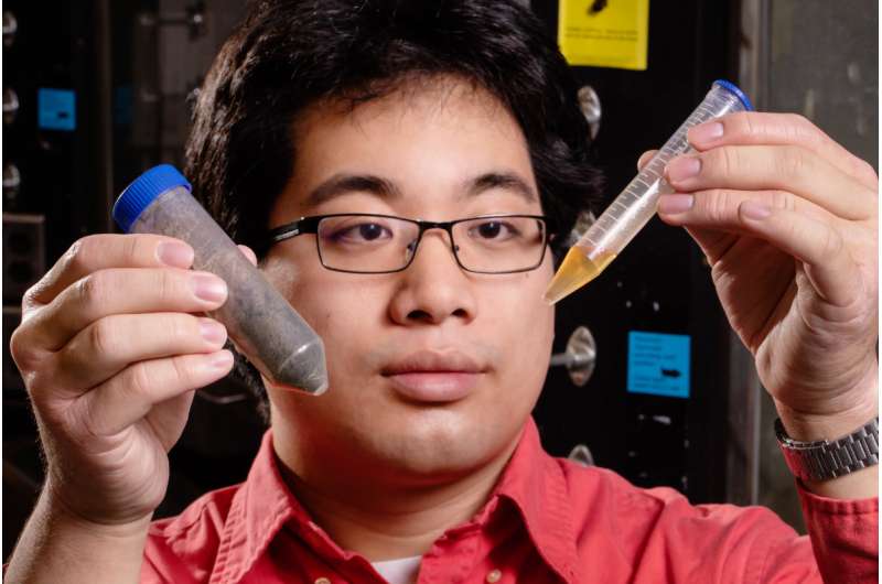 Team converts wet biological waste to diesel-compatible fuel