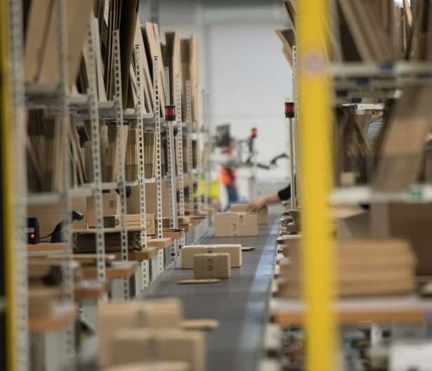 The extensive logistics infrastructure of Amazon gives it an advantage against clothing retailers.
