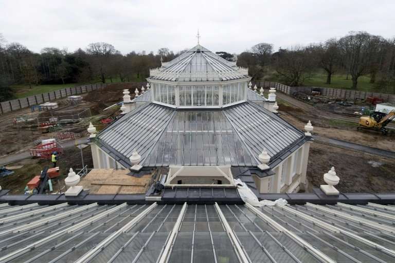 The Temperate House, is the largest surviving Victorian glasshouse in the world