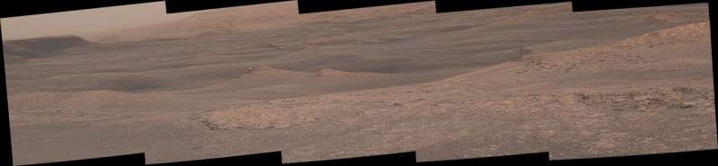 Curiosity tastes first sample in 'clay-bearing unit'