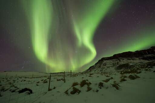 Iceland's Northern Lights: Beautiful sight, risky drives