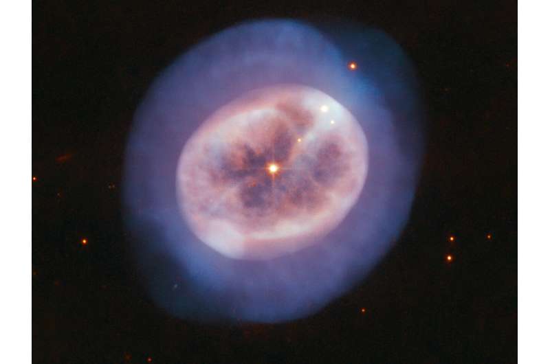 Image: Hubble’s portrait of star’s gaseous glow