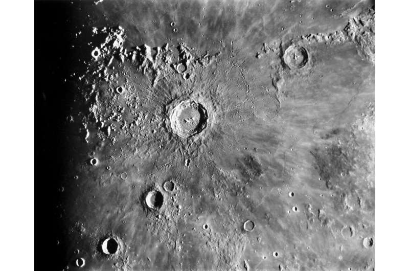 Mapping the moon for Apollo