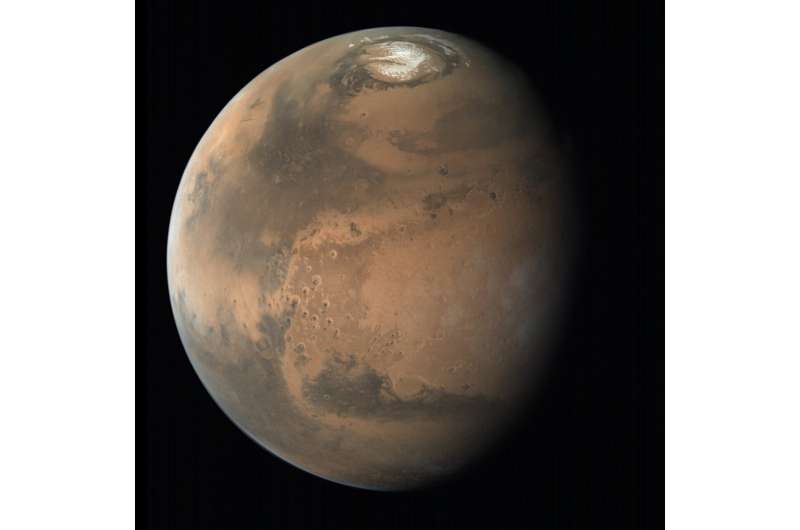 Massive Martian ice discovery opens a window into red planet's history