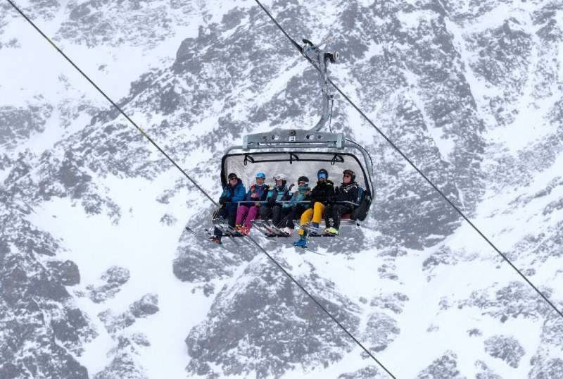 Those backing a new development project in Austria's Pitztal valley say the glacier's facilities needs fresh investment to bring