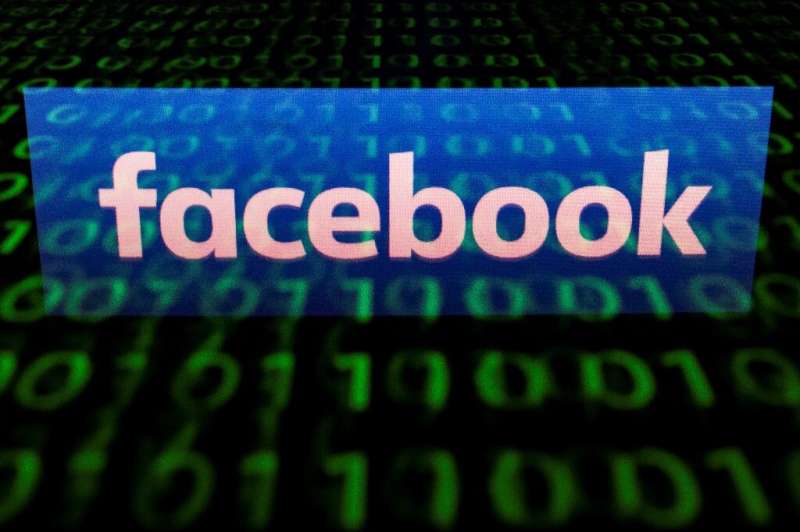 Facebook says it will build a small team of journalists to select the top national news of the day &quot;to ensure we're highlig