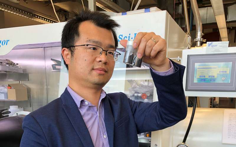 Researchers improve method to recycle and renew used cathodes from lithium-ion batteries