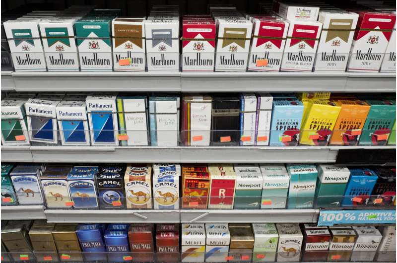 Anti-smoking advocates bemoan "faltering" pace of FDA action