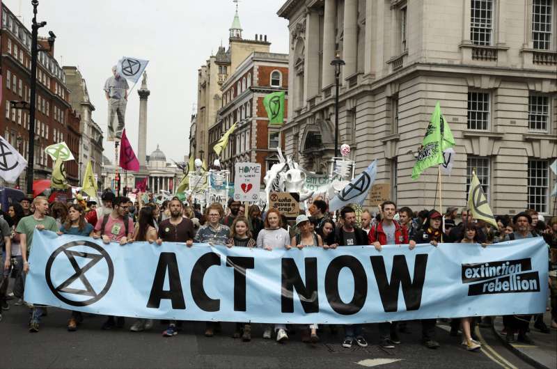 Britain to intensify fight against climate change