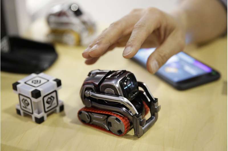 Dreams of social robots dashed again