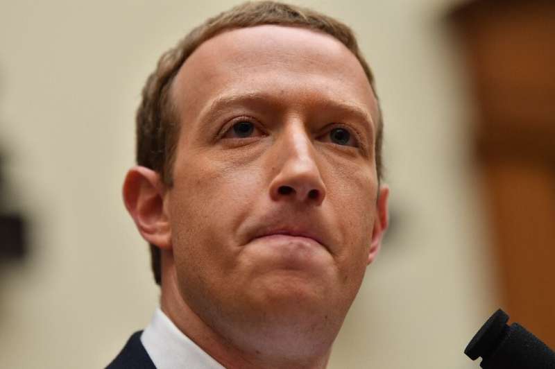 Facebook Chairman and CEO Mark Zuckerberg heard harsh comments about the social network's data protection and other practices as