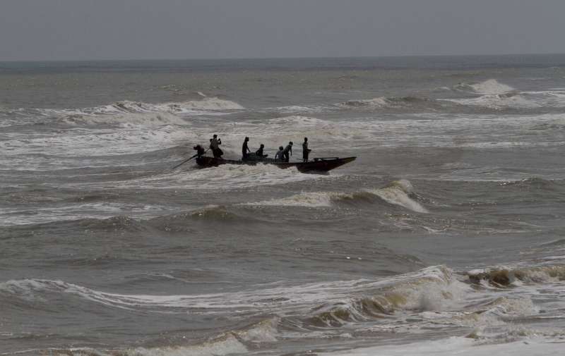 India prepares for 'extremely severe' Bay of Bengal cyclone