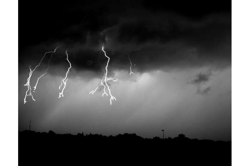 UNH researchers find unusual phenomenon in clouds triggers lightning flash