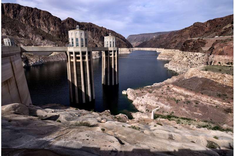 Wet winter doesn't end climate change risk to Colorado River
