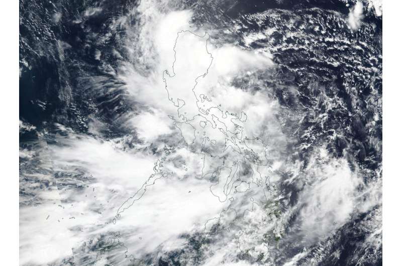 NASA-NOAA satellite tracks tropical depression Podul across Philippines