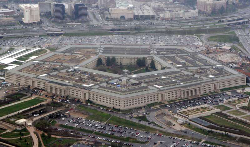 Pentagon awaits possible Amazon challenge over cloud deal