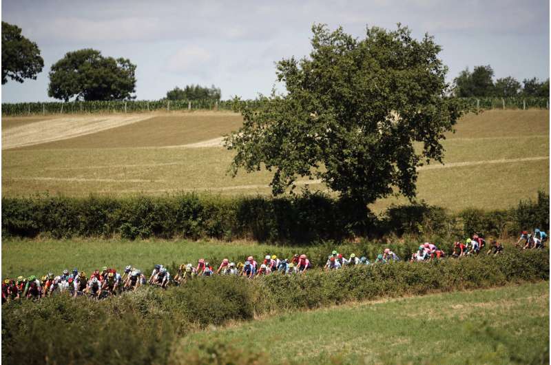 Technology beating romanticism at Tour de France