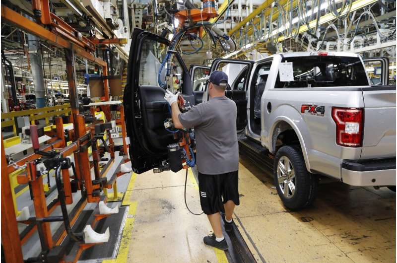 Ford to add 3,000 jobs in the Detroit area, invest $1.45B