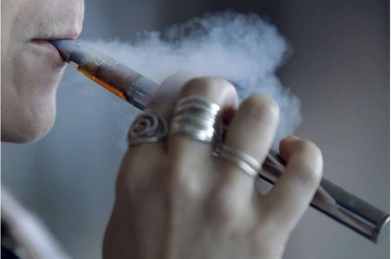 US vaping illnesses rise to 1,888 with pace picking up again