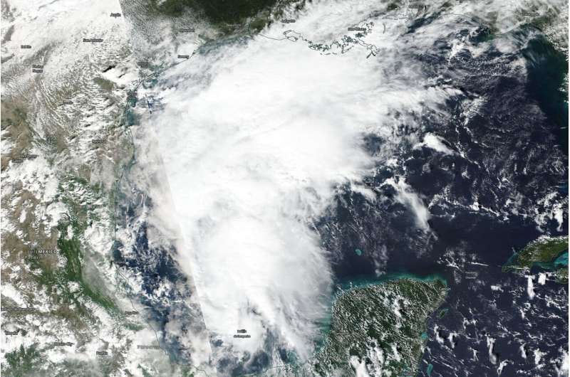 NASA-NOAA satellite catches development of gulf Tropical Depression 17