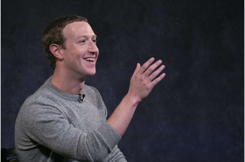 Facebook launches a news section - and will pay publishers