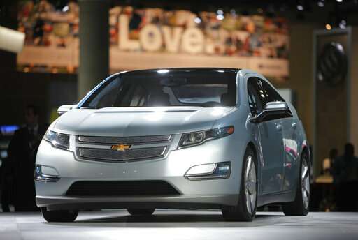 Ground-breaking electric Chevrolet Volt runs out of juice