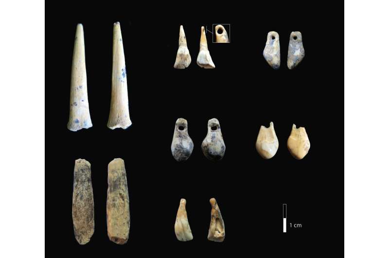 New studies reveal deep history of archaic humans in southern Siberia