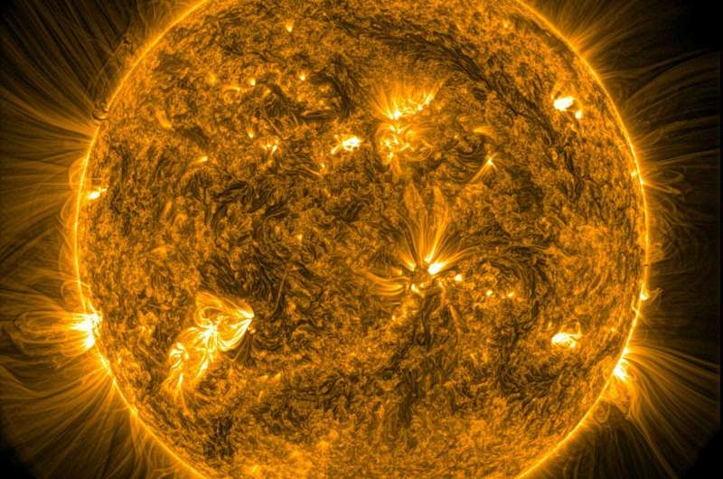 Researchers find evidence for a new fundamental constant of the Sun