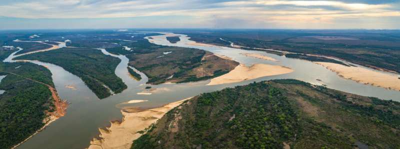 Just one-third of the world's longest rivers remain free-flowing