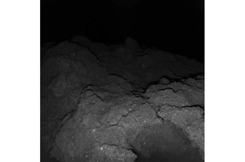 New images from asteroid probe offer clues on planet formation