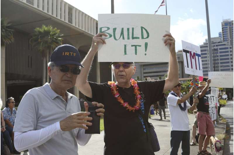 Hawaii telescope protests draw supporters to defend project