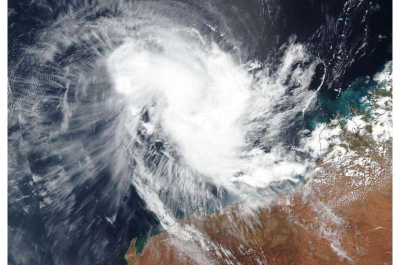NASA-NOAA satellite finds a more circular Tropical Cyclone Wallace