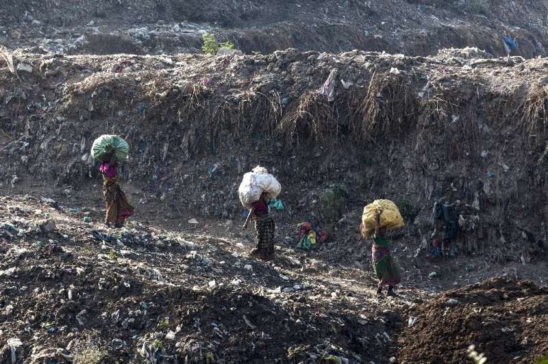 About 2,000 tonnes of garbage is dumped at Ghazipur each day