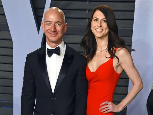Amazon founder Jeff Bezos and wife divorcing after 25 years