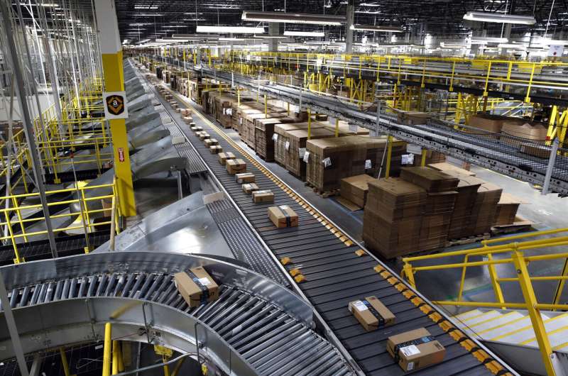 Amazon to employees: We'll pay you to quit and haul packages