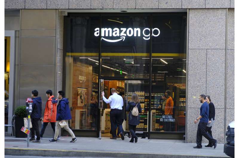 Amazon to open first Go store that accepts cash