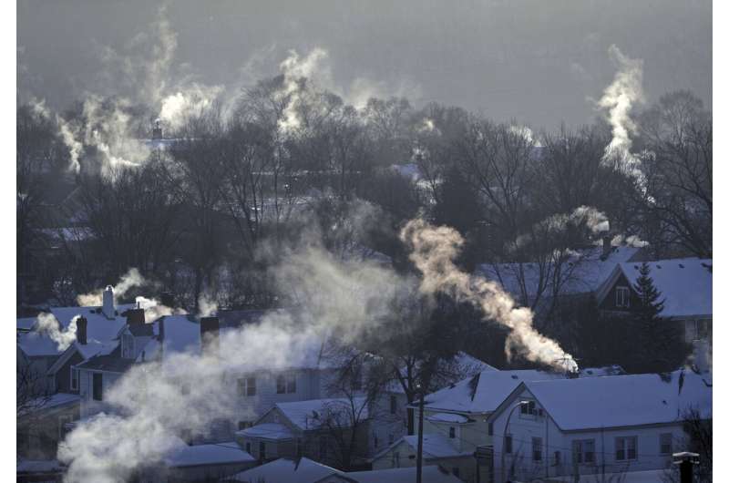 Americans' energy use surges despite climate change concern