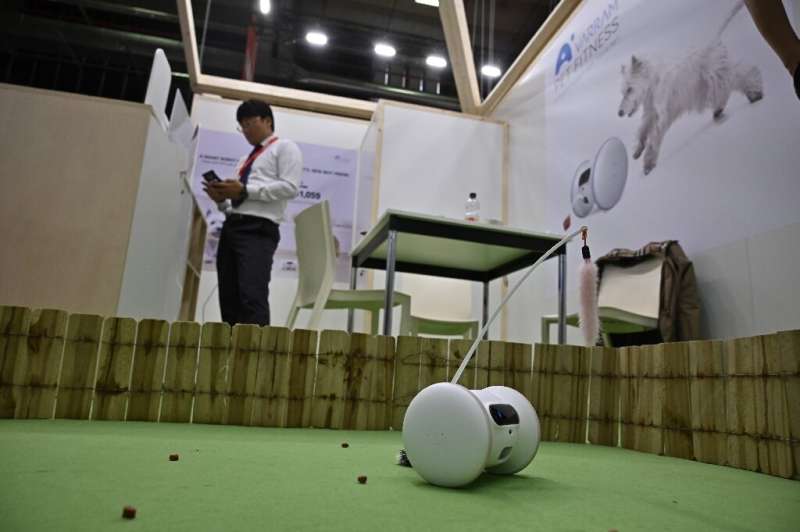 A Pet Fitness robot can keep track of how much activity the animal has had
