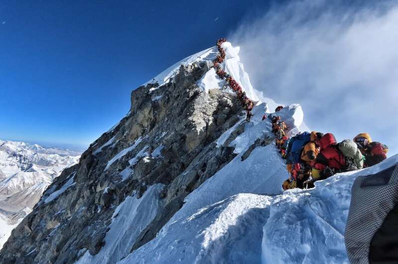 A picture taken by highly experienced climber Nirmal Purja showed the extent of crowding near the summit of Everest