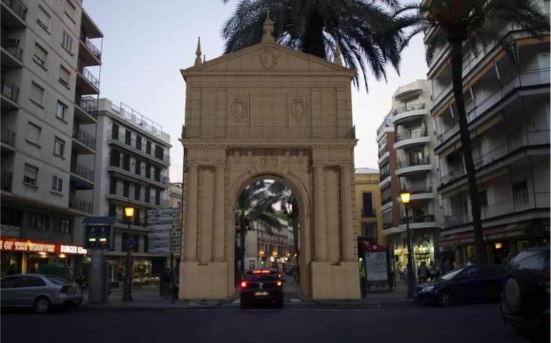 Architects have recreated the Puerta de Triana (Triana Gate) in Seville