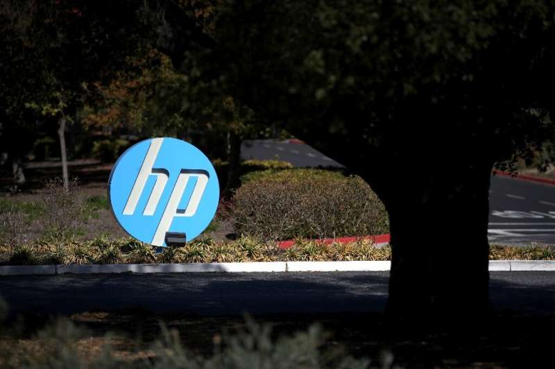 Copy machine giant Xerox said it would ask HP shareholders to approve a $33 billion hostile takeover offer which was rejected by