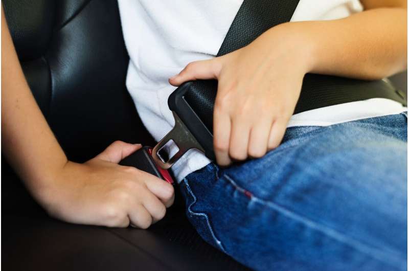 Data shows buckling up saves lives in auto crashes
