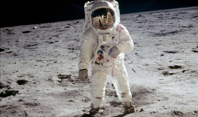 Dusty vacuums may be astronauts' biggest health risk