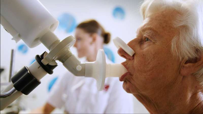 Electronic nose can sniff out which lung cancer patients will respond to immunotherapy