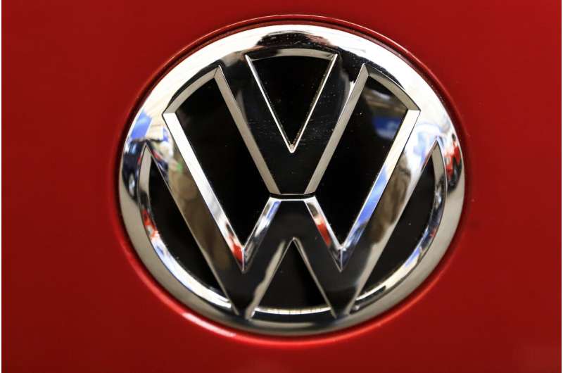EPA forces VW to correct gas mileage on 98,000 vehicles